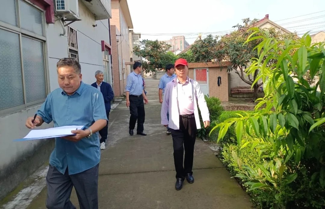 永胜村开展两长联动，人居环境整治评比.jpg